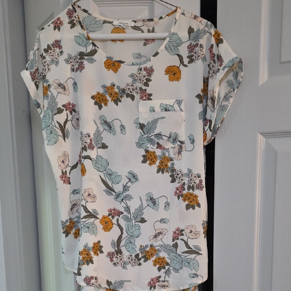 Maurices White Floral Blouse with Yellow and Blue Accents